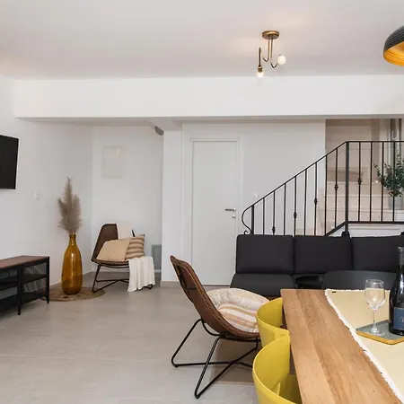 House Andro Holiday home