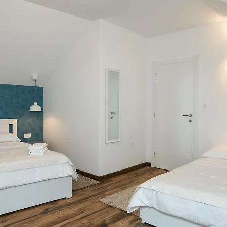 Holiday home House Andro Primosten
